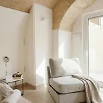Palazzo Della Torre 004 - Historical Modern Aparthotel