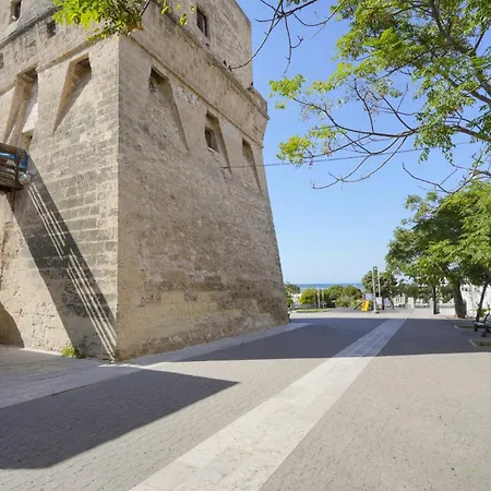 Lejlighedshotel Palazzo Della Torre 004 - Historical Modern 3*